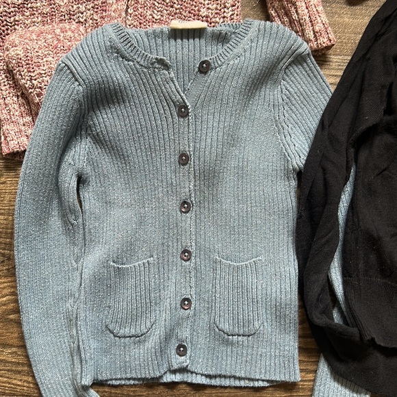 Girls cardigan sweaters - Picture 2 of 5
